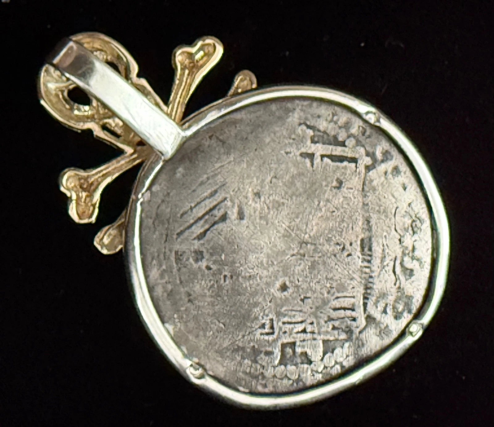 Mounted 1 REAL POTOSI Original Land Find Mounted 14k gold and Silver(ATOCHA ERA)