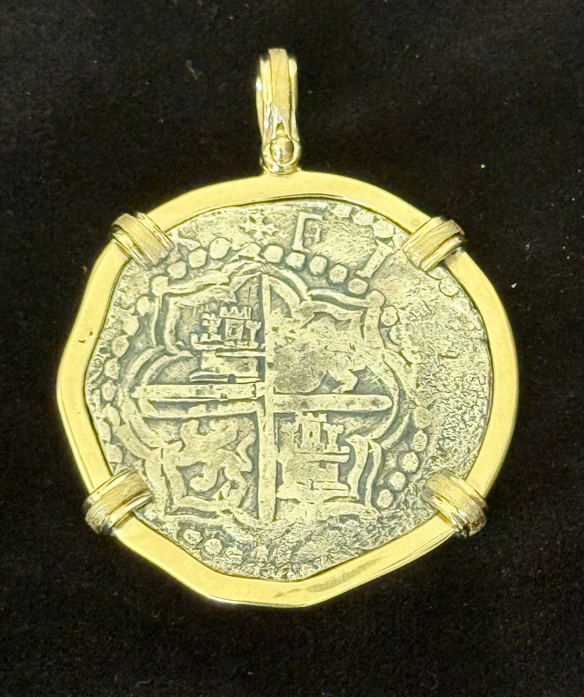 Atocha 8 Reales Grade 1 Mounted in 14k Gold 9.3 grams