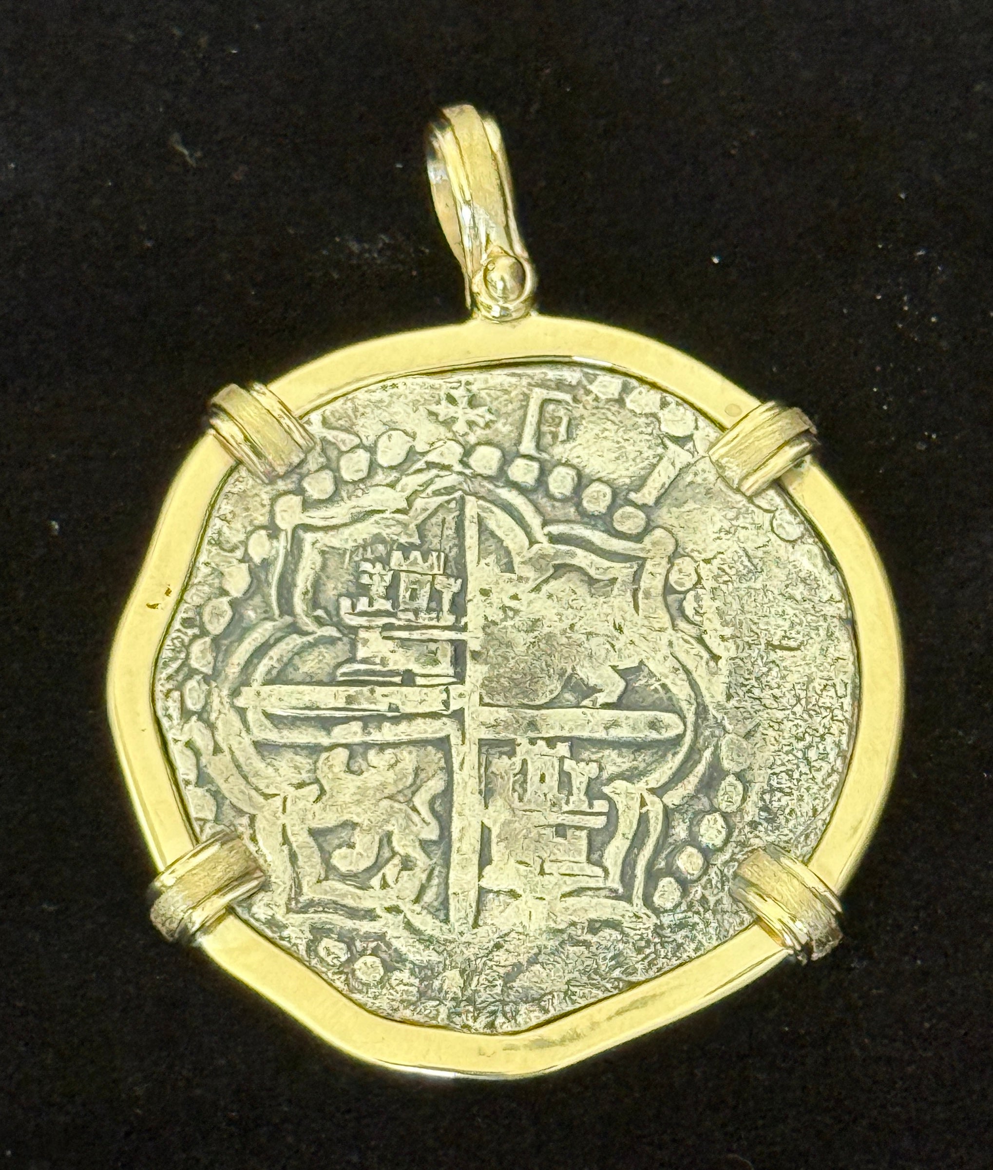 Atocha 8 Reales Grade 1 Mounted in 14k Gold 9.3 grams