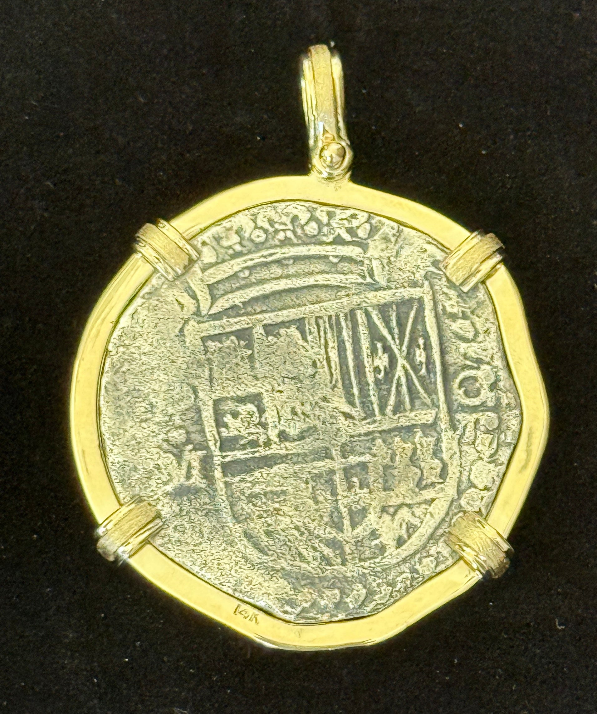 Atocha 8 Reales Grade 1 Mounted in 14k Gold 9.3 grams