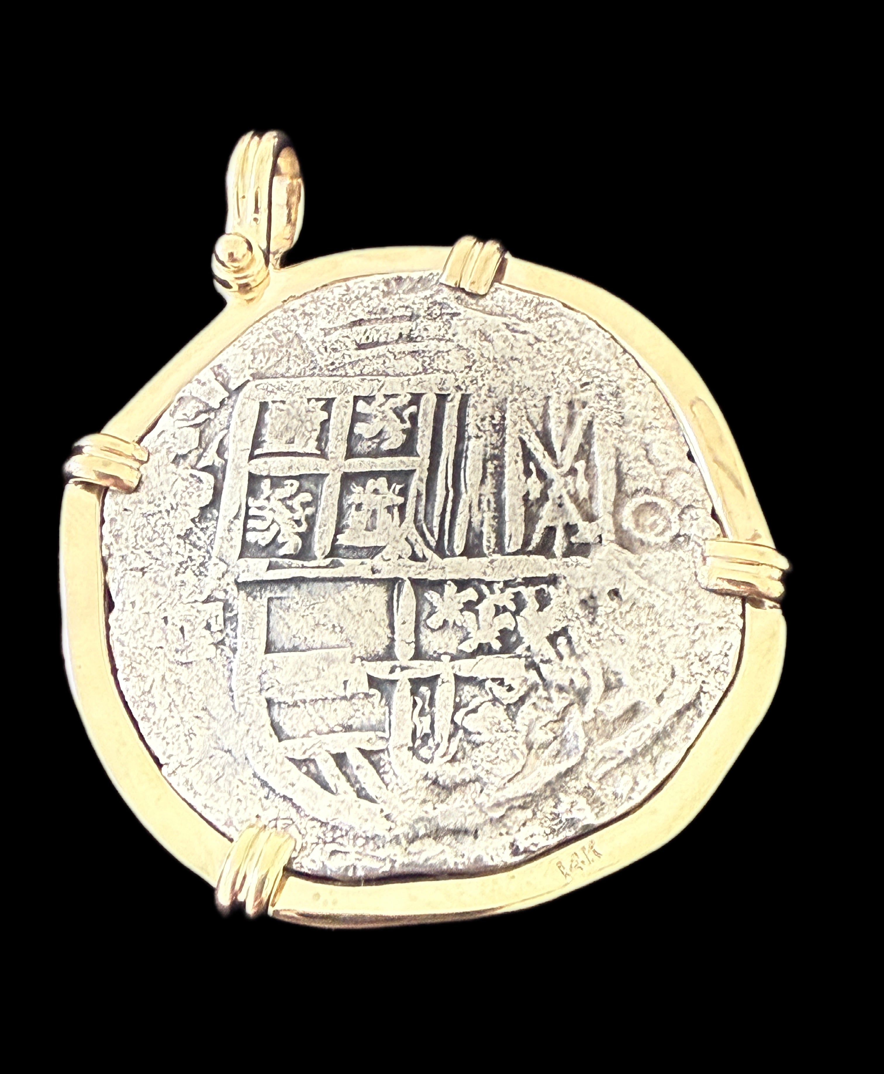 Atocha 8 Reales Grade 1 Assayer T Mounted in 8.3 grams 14k Gold