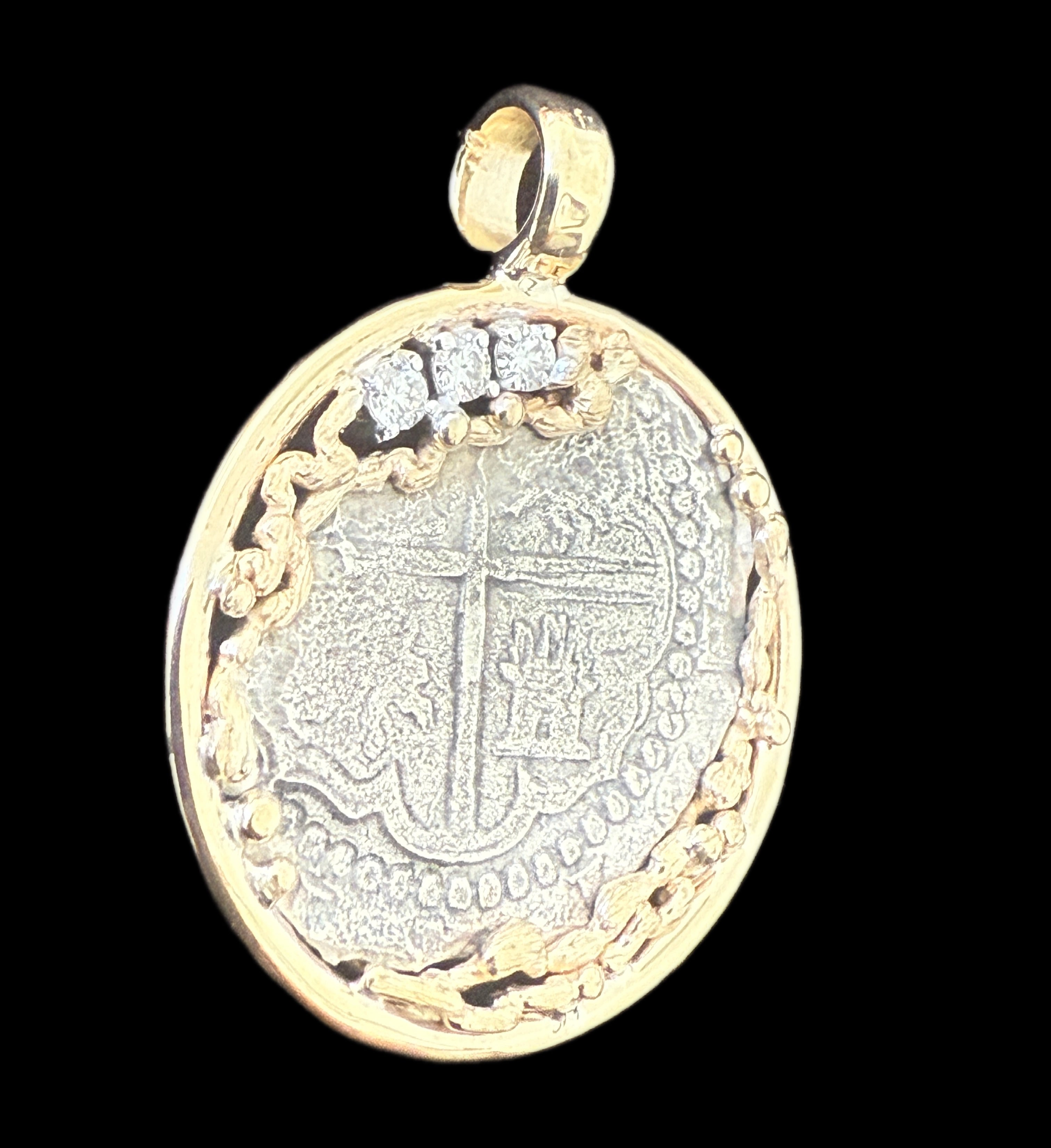 Atocha 2 Reales Grade 2 Assayer R Mounted in 14k Gold 5 grams and 0.18ct Diamonds